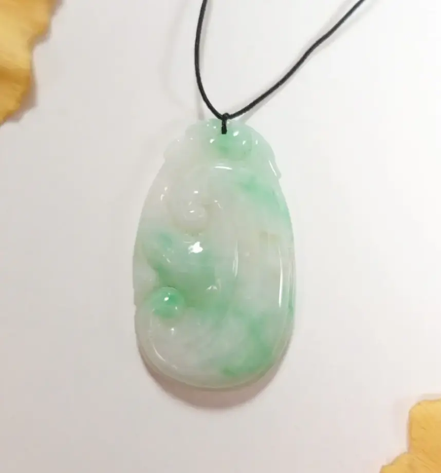  手工精緻如意玉吊墜 Gransky Handmade Jewelry Dainty Ruyi Jade Pendant